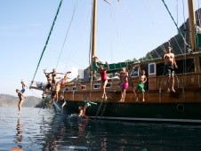Прыжки с гулета в Эгейское море